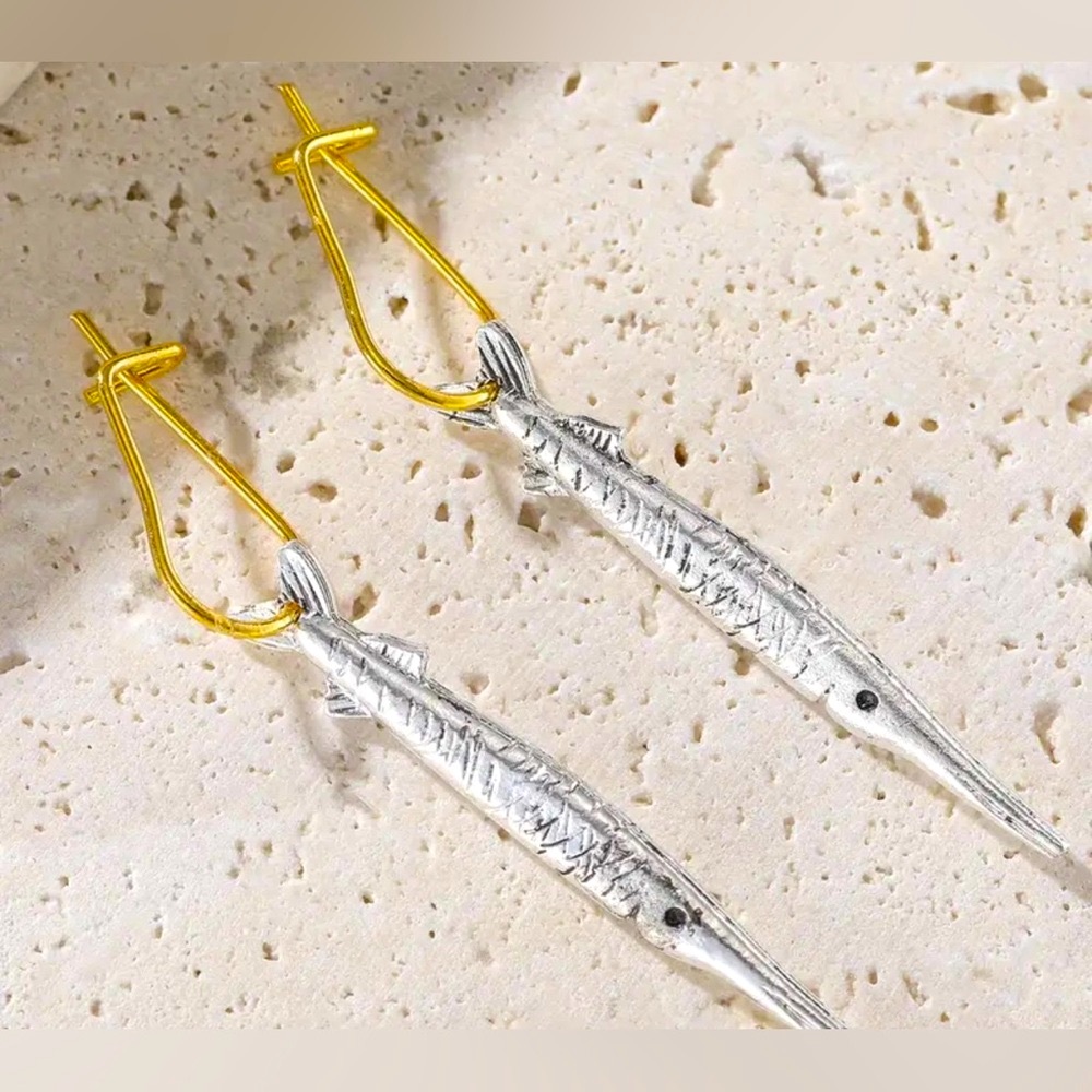 Silver and Gold Fish Hook Earrings - Picture 3 of 4